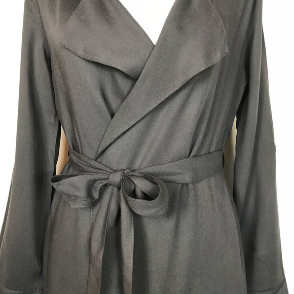 Tobi Wrap Dress - Picture 4 of 8